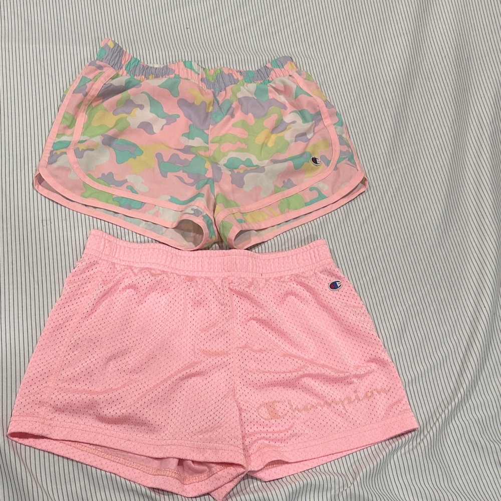 Champion M girl shorts